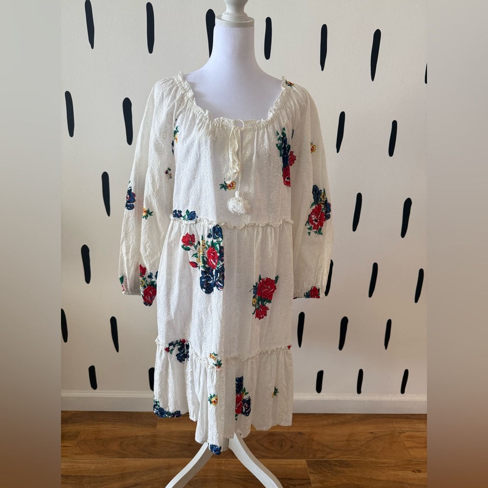 Tory Burch White Floral Tiered Peasant Swimsuit Coverupwith Red and Navy Flowers